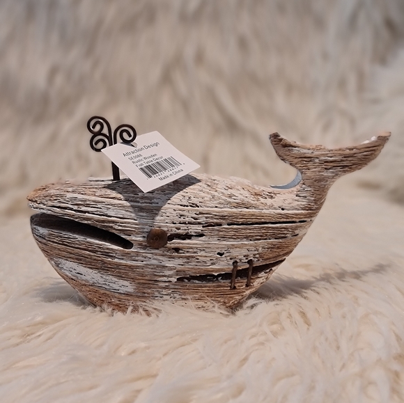 Rustic Wooden Fish Table Decor - Picture 2 of 7